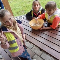 Od semínka k chlebu: Děti si vyzkoušely pečení