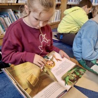Návštěva knihovny Eduarda Petišky – svět příběhů pro naše nejmenší
