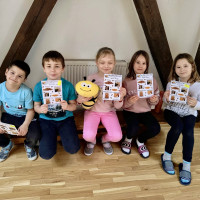 Čím vším včely léčí? Děti ze školní družiny to už vědí!