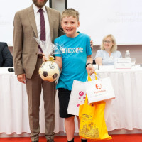 Ohromný úspěch devítiletého Matěje: V soutěži Mladý chemik porazil tisíce starších žáků!