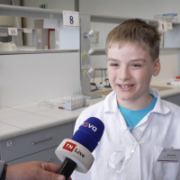 Ohromný úspěch devítiletého Matěje: V soutěži Mladý chemik porazil tisíce starších žáků!