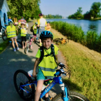 Druháčci na kolech: osvěžení, zmrzlina a radost z pohybu