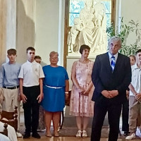 Deváťáci na odchodu: Dojemné loučení po devíti školních letech